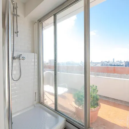 Amazing View In - Area *